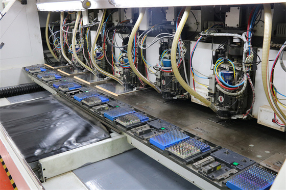 Harga yang bagus Putih Silkscreen FR4 Papan Sirkuit Cetak Aluminium Multilayer Papan PCB 1.6mm on line