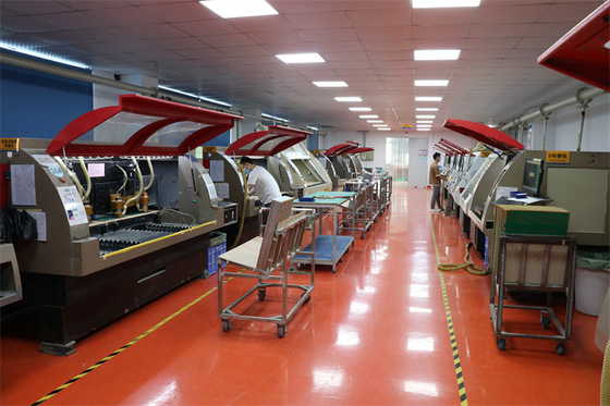 Harga yang bagus White Silkscreen Multi Layer PCB Board Produsen Papan Sirkuit Cetak on line